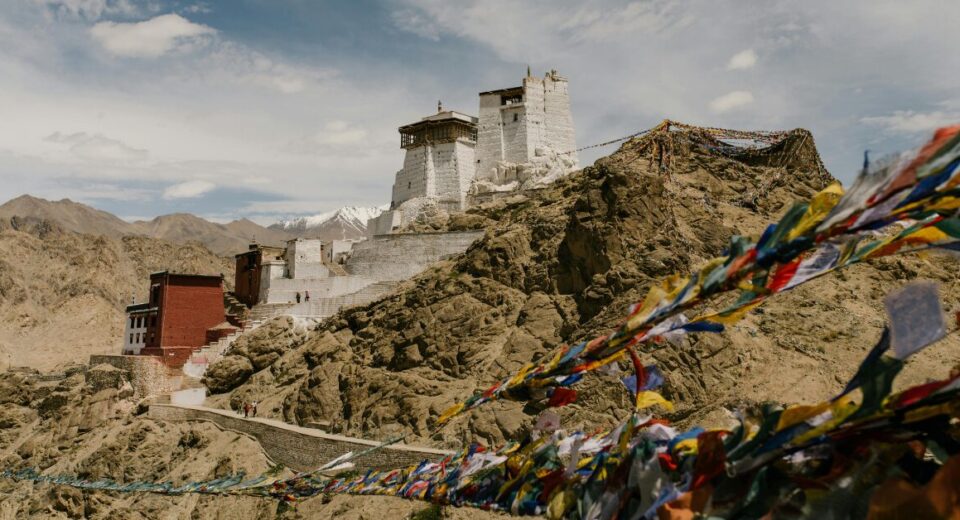 Ladakh LG Unveils Beautification Plan to Boost Kargil Tourism