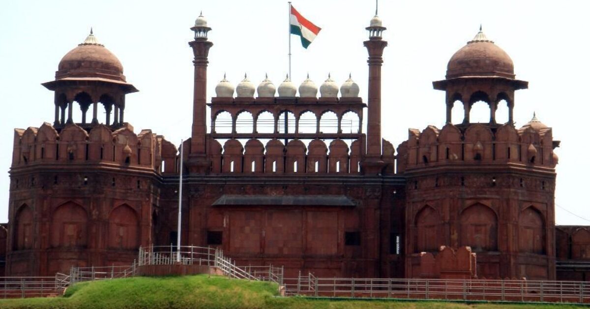 Delhi to Host Grand Foundation Day Celebration at Red Fort on November 1