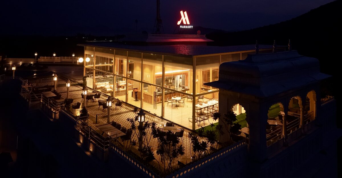 Udaipur Marriott Launches Ayana – Rooftop Dining with Royal Flavours