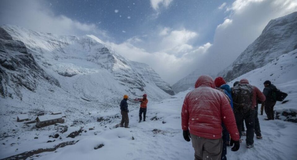 Nepal Issues Safety Advisory for Trekkers Amid Heavy Snowfall Warning