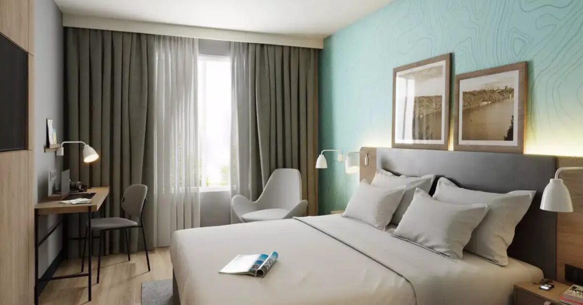Radisson Hotel Unveils New Business Class Rooms for the Modern Corporate Traveller