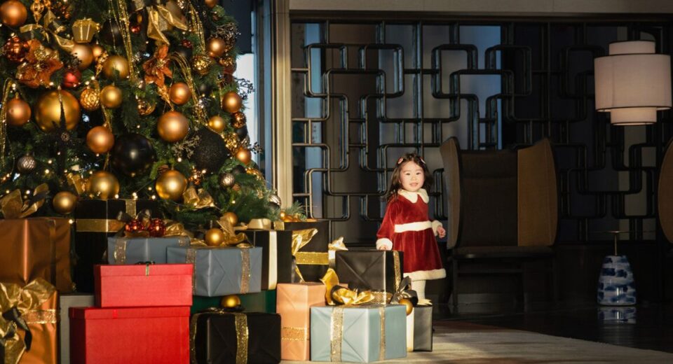 Four Seasons Hotel Suzhou Unveils Enchanting Festive Celebrations for a Magical Year-End Escape