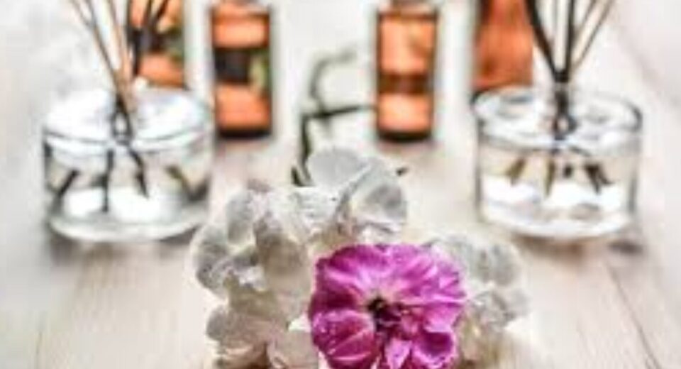 Hotel Fragrance Marketing: The Psychology Behind Signature Scents